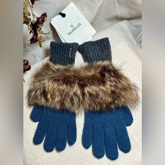 Moncler Wool, Cashmere, Marmot Fur Gloves Made in Italy Blue Grey NWT - Picture 3 of 14